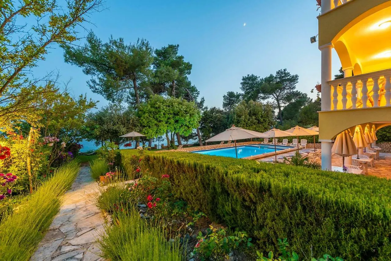 Villa Nela Petrcane 0*,  Croatia